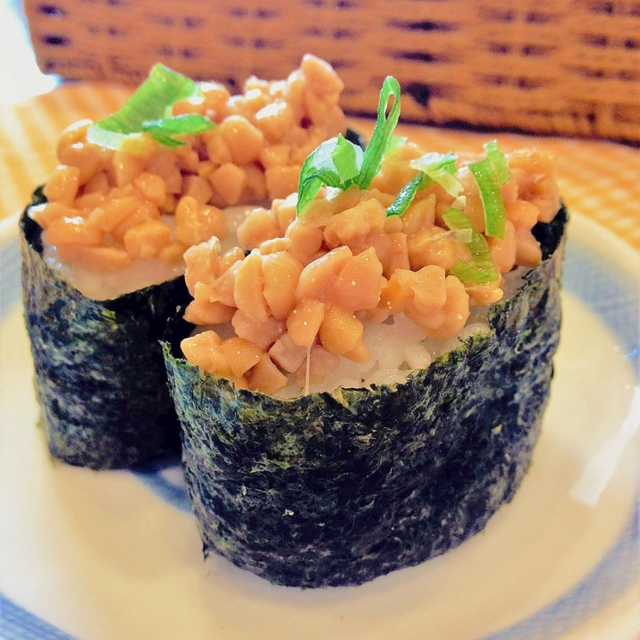 おにぎり用焼きのりで＊納豆軍艦